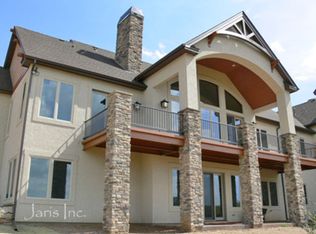 2807 Haystack Rd, Castle Rock, CO 80104