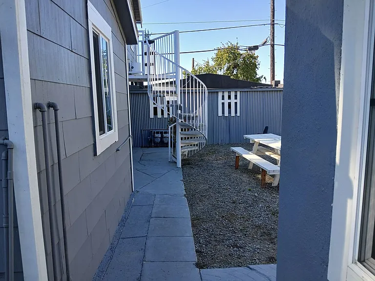 801 Taylor St — Photo 18