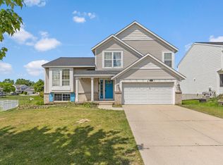 3711 Cedar Landing Dr SE, Kentwood, MI 49512