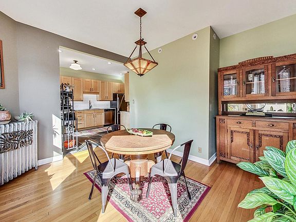 5th image of 5354 N Kenmore Ave #3