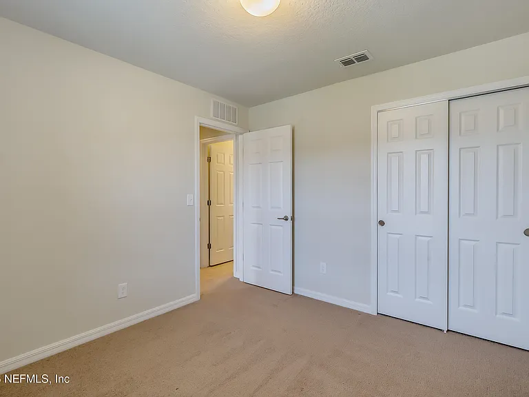 7021 Buroak Ct — Photo 13