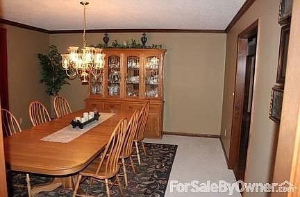 Large formal dining room.
						:
						Large dining room to host Thanksgiving and Christmas dinners.