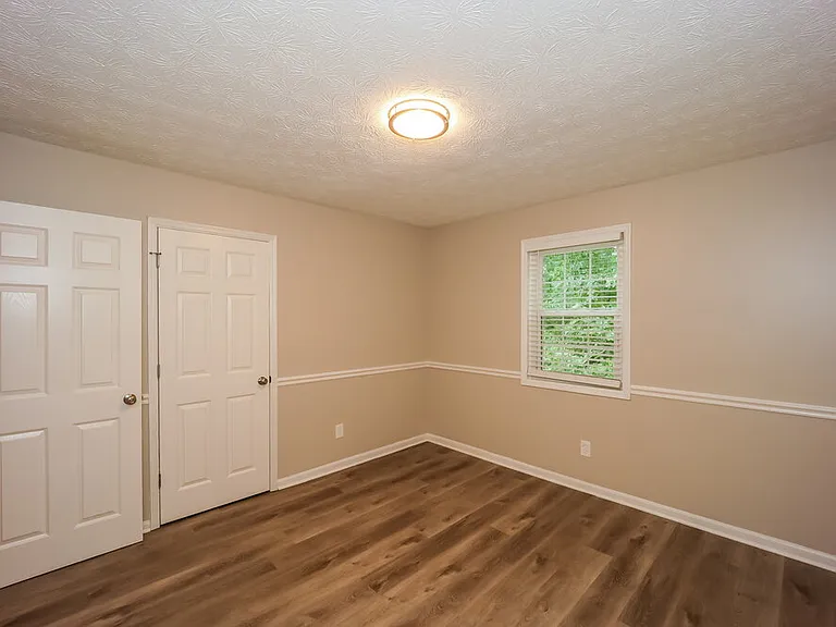 233 Northbridge Dr — Photo 14