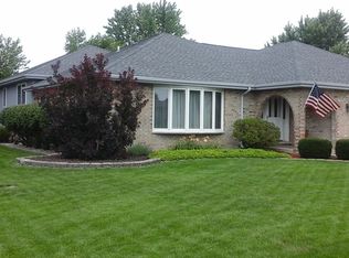 821 Timber Pl, New Lenox, IL 60451