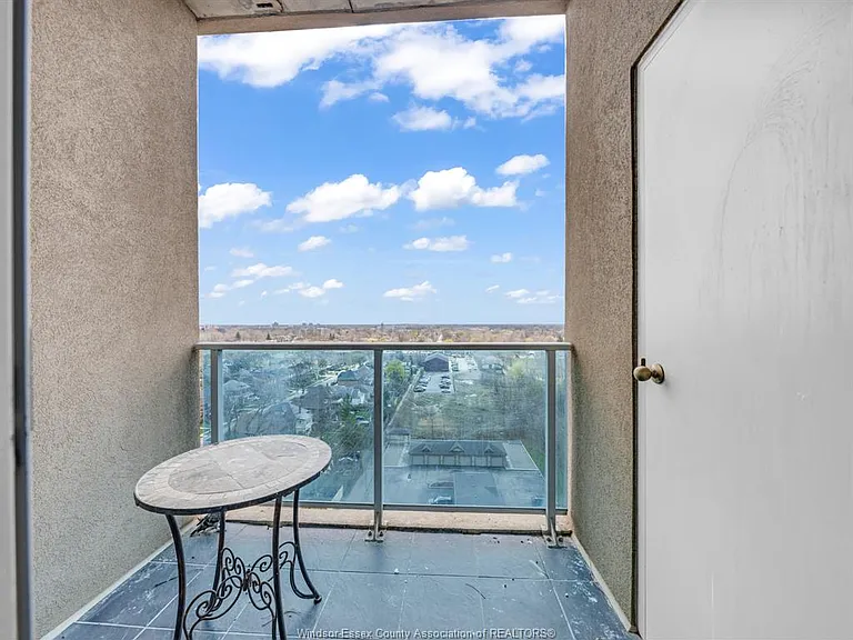 1225 Riverside Dr E #1007 — Photo 14