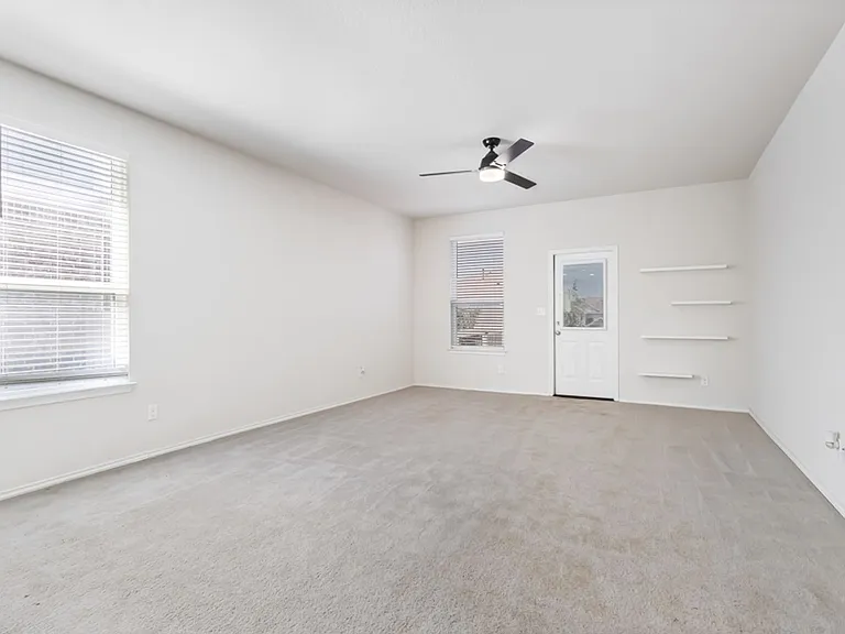 11914 Burnett Rnch — Photo 11