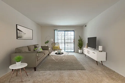 Fox Pointe Apartments Photo 1