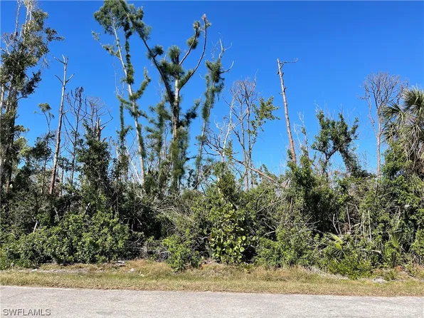 3486 Tangelo Dr, Saint James City, FL 33956