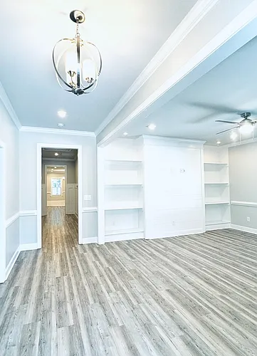 310 W Horton St Photo 1