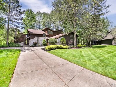 73 Dauphin Dr, Williamsville, NY, 14221