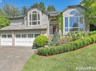 9104 SW Excalibur Pl, Portland, OR 97219