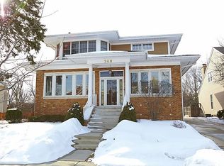 240 N Walnut St, Elmhurst, IL 60126