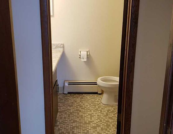 3rd image of 6333 N Denmark St #7548025