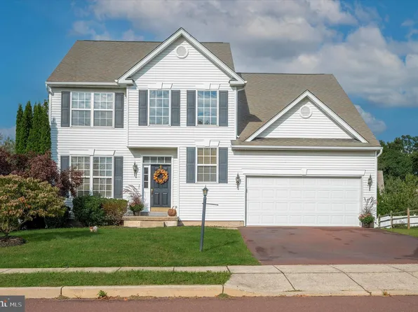 2403 Jessica Dr, Gilbertsville, PA 19525