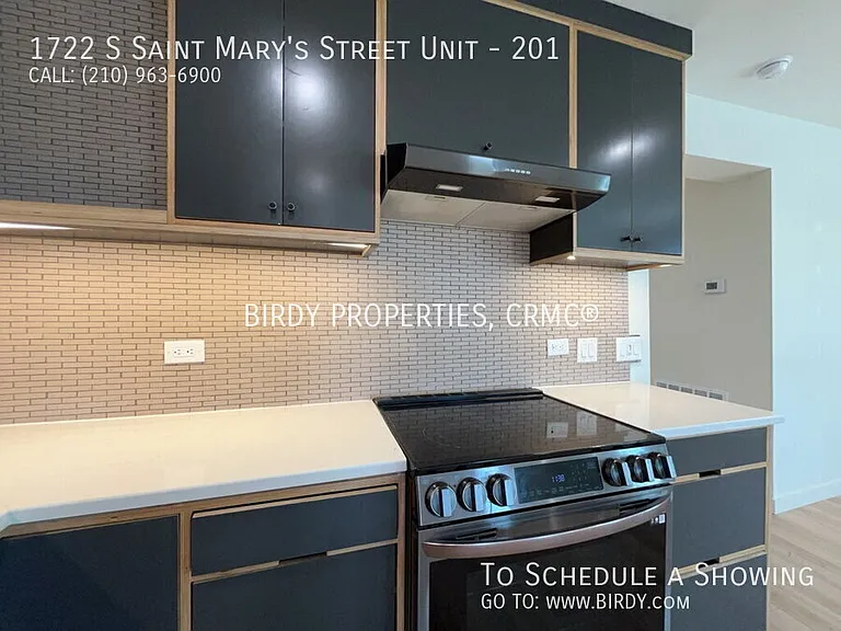 1722 S Saint Marys St #201 — Photo 12