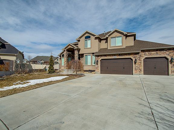 3rd image of 11683 S Poplar Creek Ct