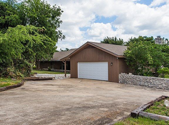 5th image of 150 Nimitz Dr