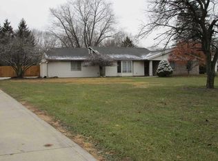 13235 Leo Rd, Leo, IN 46765