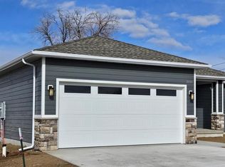 2819 Skyview Ln, Cody, WY 82414