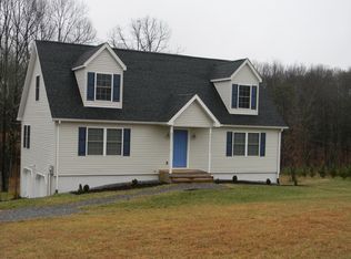 4256 Stewartsville Rd, Moneta, VA 24121