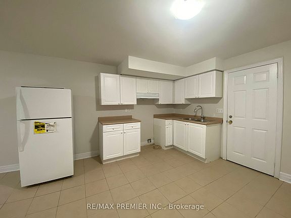 2nd image of 34 Algarve Cres #Basement