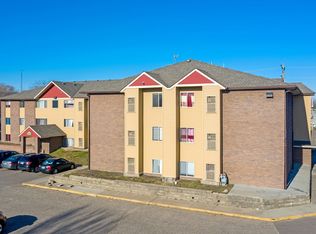 Ivy Apartments, Saint Cloud, MN 56301