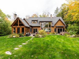 102 Deep Cove Rd, Raymond, ME 04071