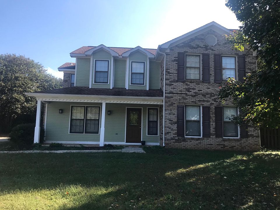 1st image of 106 N Interlaken Dr