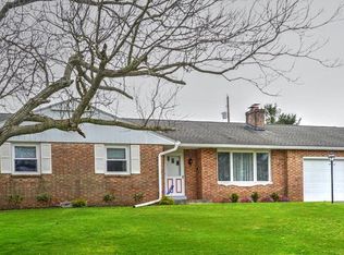 404 Larkspur Ln, Lebanon, PA 17042