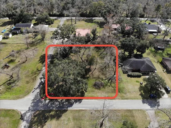 0 Spencer Dr, Freeport, TX 77541