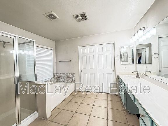 2nd image of 5057 E Delta Ave