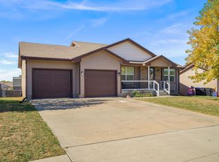 4305 SE Chisolm Rd, Topeka, KS 66609