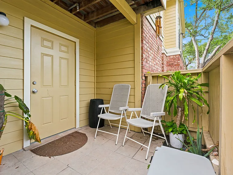 8642 Mallard Reserve Dr #101 — Photo 23