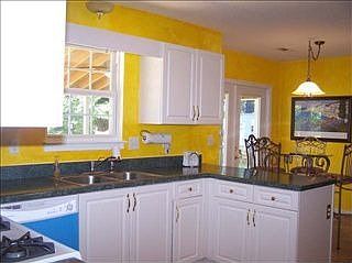 4th image of 112 Bay Hill Dr