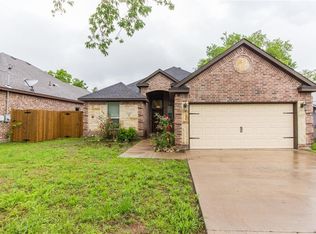 2022 Beaumont St, Grand Prairie, TX 75051