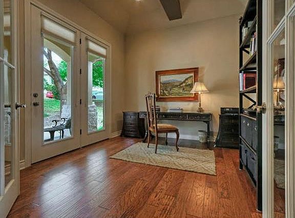 4th image of 4211 Canoas Dr