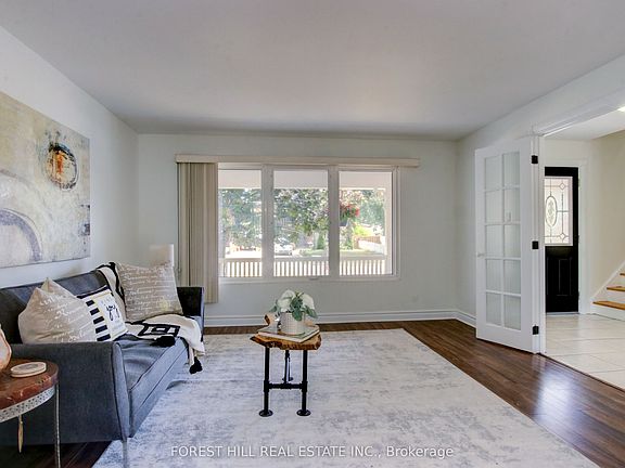 5th image of 5 Pennywood Rd