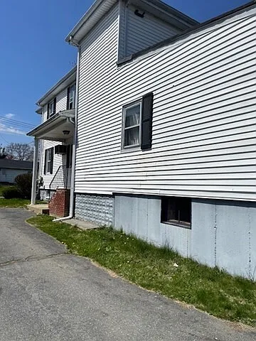 5 Bliss St — Photo 2