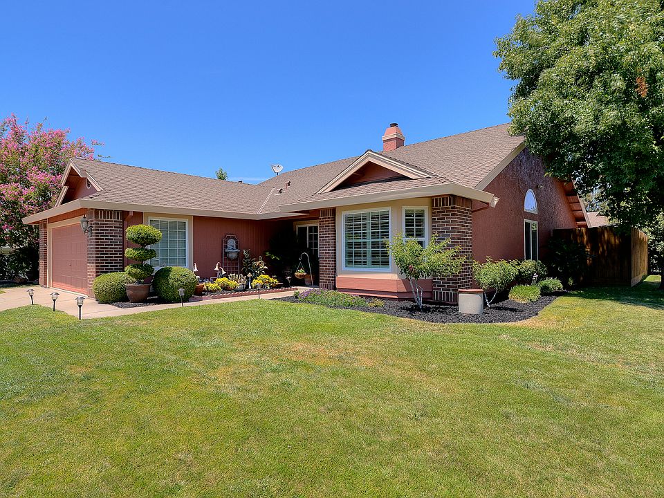 1st image of 1416 Everett Way
