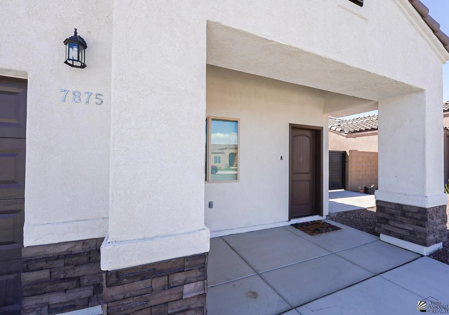 3 bed, 2.0 bath, 1184 sqft, $1,800 — Photo 4