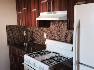 50 Dewey St, Newark, NJ 07112