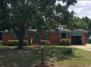 3801 Forest Glen Dr, Pensacola, FL 32504