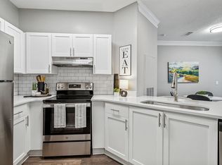Hawthorne Gates, Atlanta, GA 30328