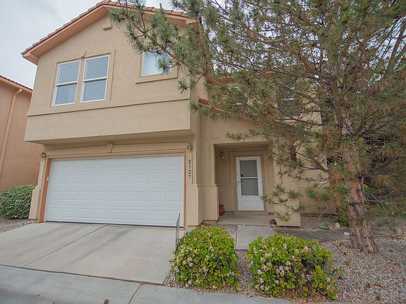 2nd image of 2127 Altura Verde Ln NE