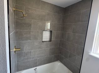 884 Swinging Spear Rd, Roswell, NM 88201