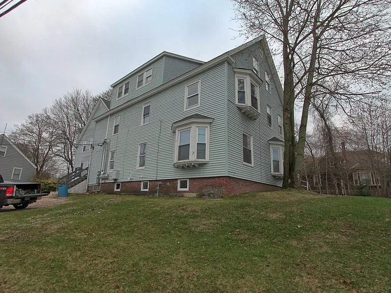 400 Court St #6 — Photo 7