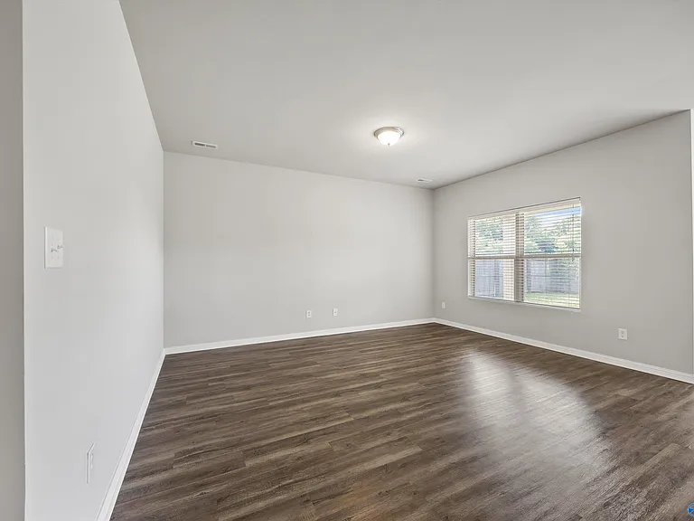 30000 Abbeywood Ln — Photo 9