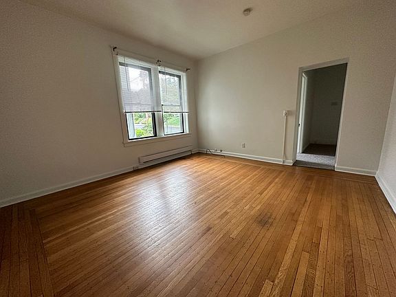 4th image of 5721 Stanton Ave APT 4