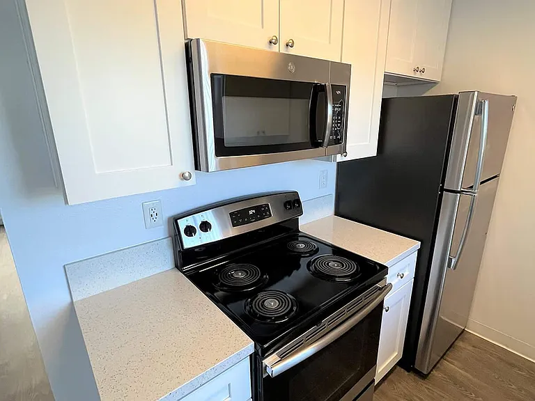 Maya Linda Apartments — Photo 32