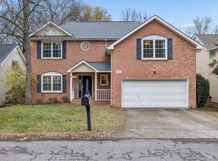 1024 Elmshade Ln, Nashville, TN 37211